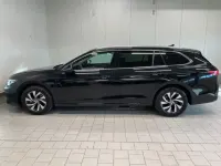 Gebraucht VW Passat Business 150 PS (110 kW) 2025 Schwarz Kombi
