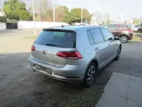 Gebraucht VW Golf VII Comfortline 86 PS (63 kW) 2019 Tungsten silver metallic Kleinwagen