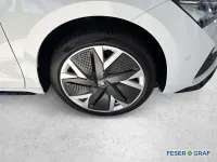 Neu Skoda Superb SportLine 265 PS (194 kW) 2026 Kristallweiß uni Kombi
