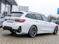 Gebraucht BMW 330 M Sport 286 PS (210 kW) 2025 Weiß Kombi
