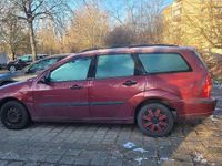 Gebraucht Ford Focus 116 PS (85 kW) 2004 Rot Limousine