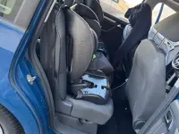 Gebraucht VW Touran Trendline 140 PS (102 kW) 2012 Blau Van / Kleinbus