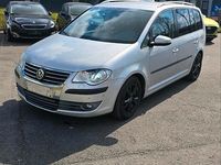 Gebraucht VW Touran 140 PS (102 kW) 2010 Silber Van / Kleinbus