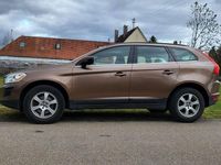 Gebraucht Volvo XC60 Momentum 163 PS (119 kW) 2010 Gold SUV