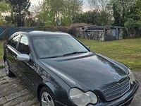 Gebraucht Mercedes C200 Classic 122 PS (89 kW) 2001 Schwarz Limousine