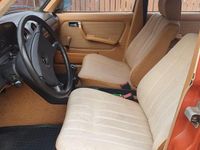 Gebraucht Mercedes 200 82 PS (60 kW) 1982 Rot Limousine