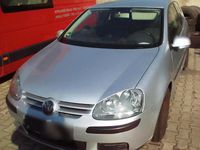 Gebraucht VW Golf V 75 PS (55 kW) 2004 Silber Kleinwagen