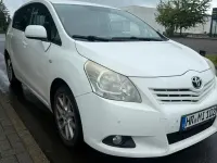 Gebraucht Toyota Verso 126 PS (92 kW) 2012 Weiß Van / Kleinbus