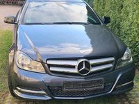 Gebraucht Mercedes C180 156 PS (114 kW) 2012 Grau Coupé