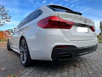 Gebraucht BMW M550 400 PS (294 kW) 2018 Weiß Limousine