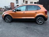 Gebraucht VW Polo Cross 90 PS (66 kW) 2015 Orange Kleinwagen