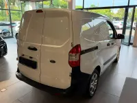 Gebraucht Ford Courier Trend 101 PS (74 kW) 2023 Weiß Van / Kleinbus