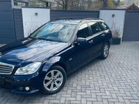 Gebraucht Mercedes C180 120 PS (88 kW) 2011 Blau Kombi