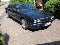 Gebraucht Jaguar XJ8 237 PS (174 kW) 1998 Schwarz metallic Limousine