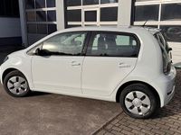 Gebraucht VW up! 65 PS (47 kW) 2021 Weiß Kleinwagen