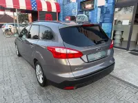 Gebraucht Ford Focus 101 PS (74 kW) 2012 Braun Kombi
