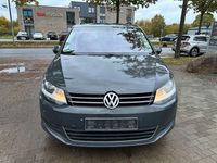 Gebraucht VW Sharan Comfortline 140 PS (102 kW) 2011 Grau Van / Kleinbus