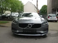 Gebraucht Volvo V90 Momentum 190 PS (139 kW) 2017 Grau Kombi