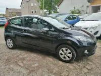 Gebraucht Ford Fiesta Trend 65 PS (47 kW) 2012 Schwarz Kleinwagen