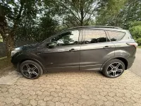 Gebraucht Ford Kuga ST-Line 179 PS (131 kW) 2018 Grau SUV