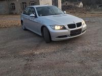 Gebraucht BMW 318 2008 Silber Limousine