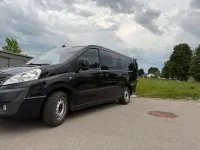 Gebraucht Peugeot TePee 163 PS (119 kW) 2013 Schwarz Van / Kleinbus
