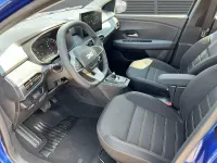 Neu Dacia Sandero Expression 122 PS (89 kW) 2026 Ironblau SUV