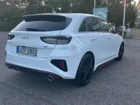 Gebraucht Kia Ceed GT GT 204 PS (150 kW) 2023 Weiß Limousine
