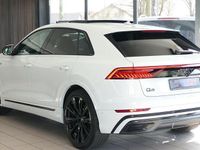 Gebraucht Audi Q8 S-line plus 286 PS (210 kW) 2023 Weiß SUV