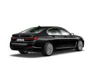 Gebraucht BMW 730 286 PS (210 kW) 2022 Schwarz / black sapphire (metallic) Limousine