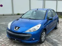 Gebraucht Peugeot 206+ Basis 75 PS (55 kW) 2009 Blau Kleinwagen