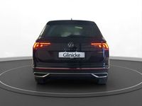 Gebraucht VW Tiguan Elegance 245 PS (180 kW) 2023 Schwarz SUV