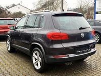 Gebraucht VW Tiguan LOUNGE 150 PS (110 kW) 2015 Grau SUV