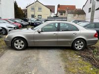 Gebraucht Mercedes E220 Elegance 150 PS (110 kW) 2005 Silber Limousine