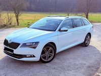 Gebraucht Skoda Superb Style 190 PS (139 kW) 2016 Weiß Kombi
