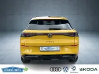 Neu VW T-Roc Style 150 PS (110 kW) 2026 Gelb SUV