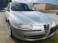 Gebraucht Alfa Romeo 147 120 PS (88 kW) 2002 Silber Kleinwagen
