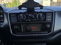Gebraucht VW up! 65 PS (47 kW) 2021 Weiß Kleinwagen