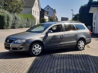 Gebraucht VW Passat 140 PS (102 kW) 2006 Grau Kombi