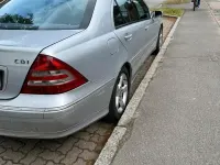 Gebraucht Mercedes C220 150 PS (110 kW) 2005 Silber Limousine