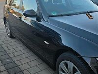 Gebraucht BMW 318 2008 Schwarz Kombi