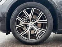 Gebraucht Volvo V60 Core 197 PS (144 kW) 2025 Schwarz Kombi