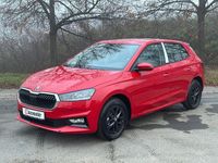 Neu Skoda 105 80 PS (58 kW) 2025 Rot Limousine