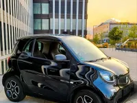 Gebraucht Smart ForTwo Coupé 70 PS (51 kW) 2019 Schwarz Coupé