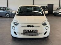 Second-hand Fiat 500e 86 kW (118 CP) 2023 Alb Berlinǎ