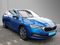 Gebraucht Skoda Octavia 204 PS (150 kW) 2021 Raceblau metallic Kombi