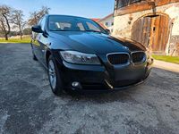 Gebraucht BMW 318 2011 Schwarz Limousine