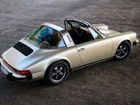 gebraucht Porsche 911S Targa in Platin Diamant Metallic BJ 1977