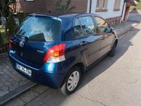 Gebraucht Toyota Yaris 69 PS (50 kW) 2009 Blau Limousine