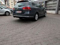 Gebraucht VW Passat Comfortline 122 PS (89 kW) 2012 Grau Kombi